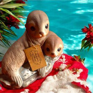 Vintage 1981 Homco Masterpiece Hand-Painted Porcelain‎ Sea Otters Figurine